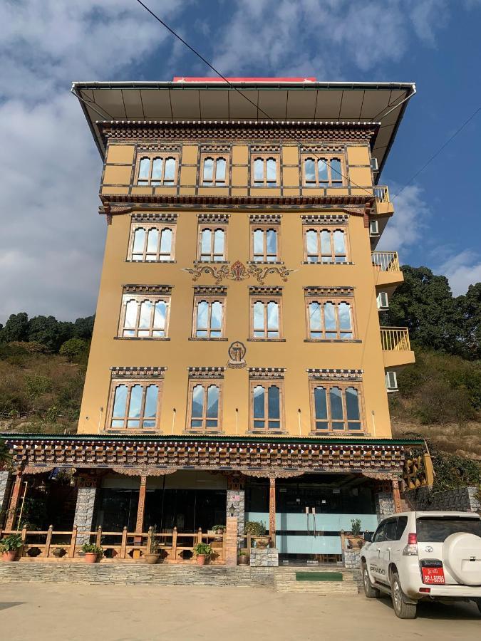 White Dragon Hotel 普纳卡 外观 照片